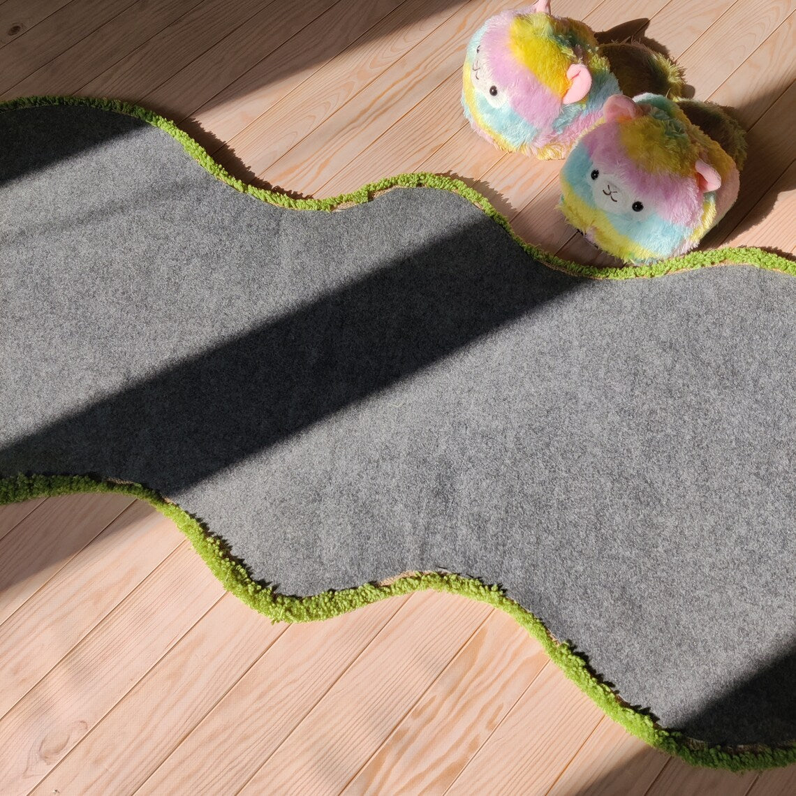 Daisy Flowers Rug Runner Green Meadow With Daisies Hand Tufted Rug