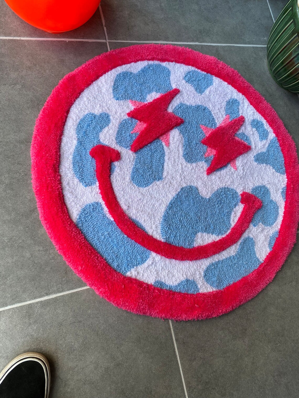 Y2K Acid Smile Face Fluffy Double Layered Cow Pattern Rug